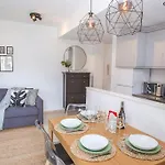 Al38 Elegant In Fenals